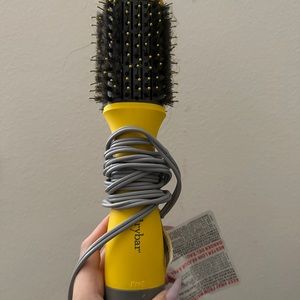Dry bar Double Shot Oval Blow-Dryer Brush